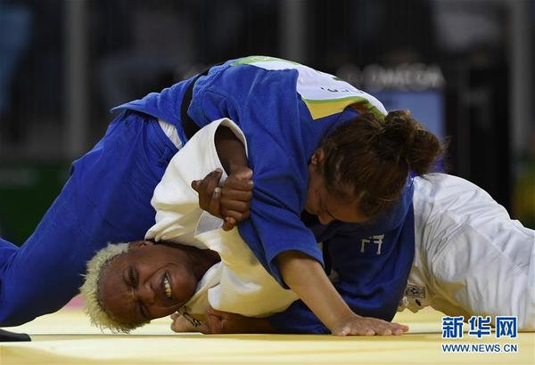 世界各地代表团交流合作，赛场火热的简单介绍