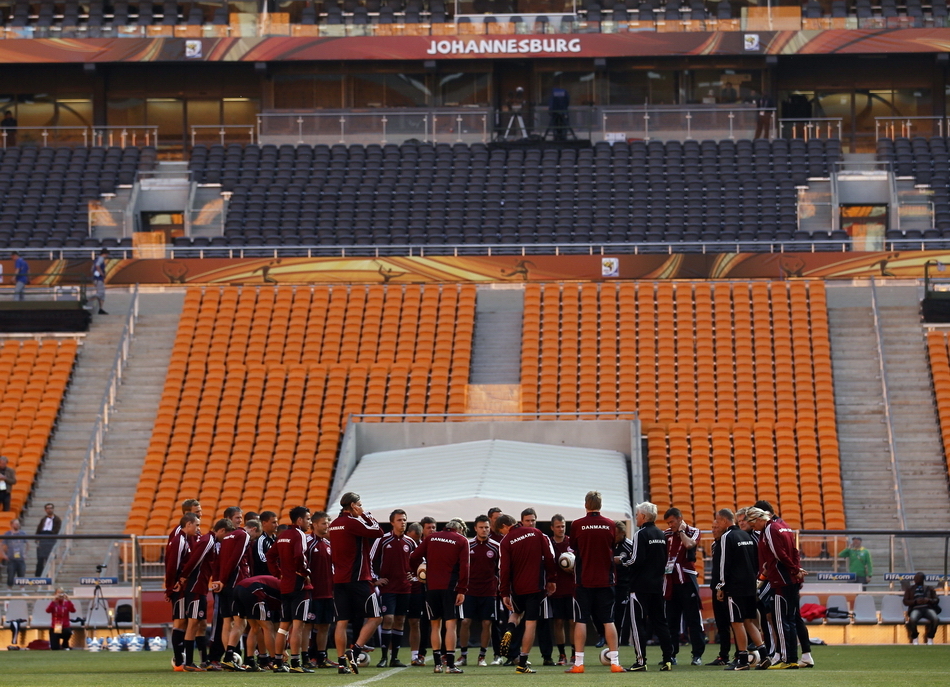 丹麦队实力坚强，积极备战下一场比赛