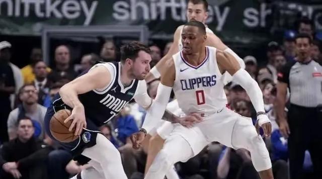 开拓者惨败快船，遭遇三连败的简单介绍