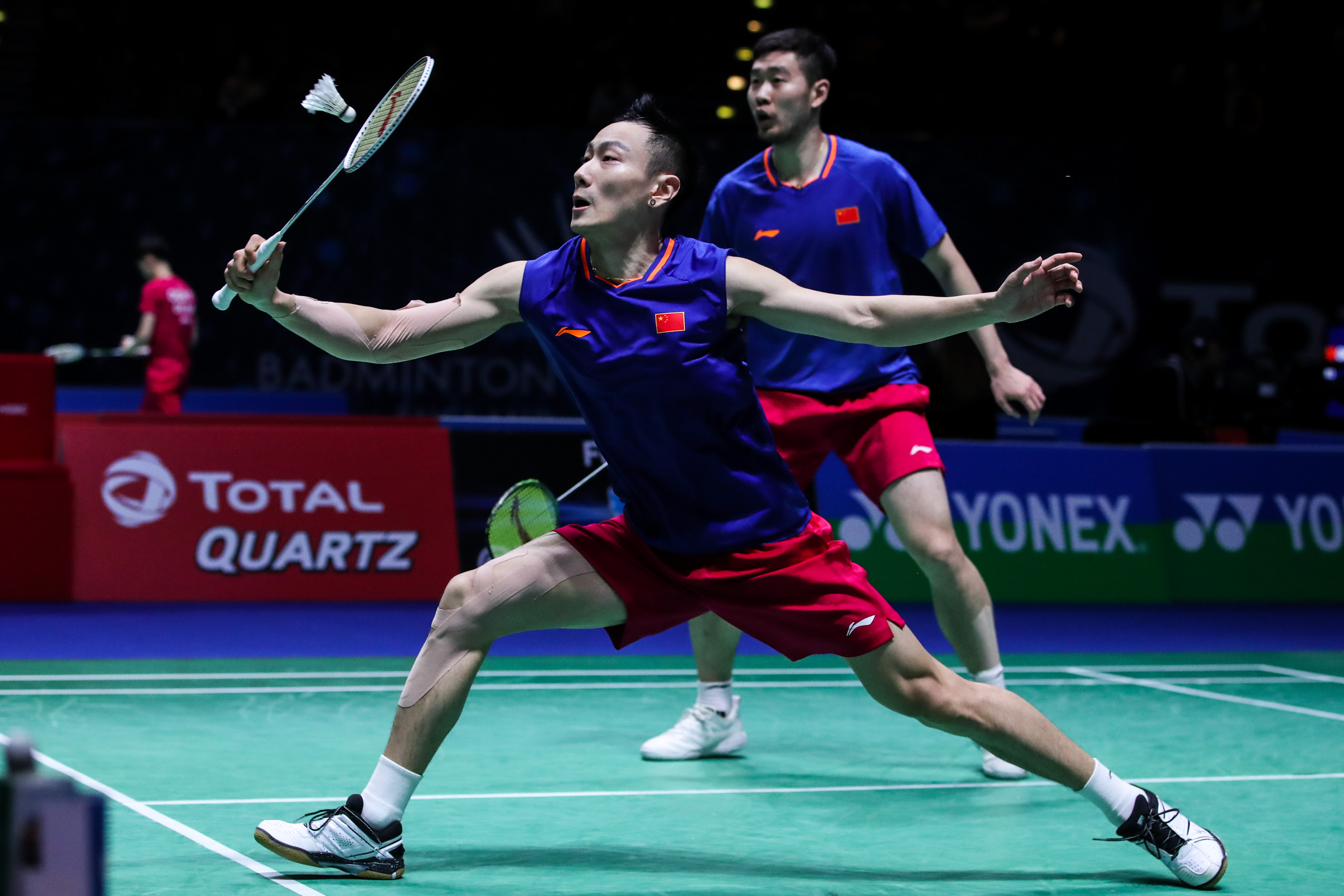 韩国羽毛球队鏖战印尼羽毛球队，谌龙关键制胜的简单介绍
