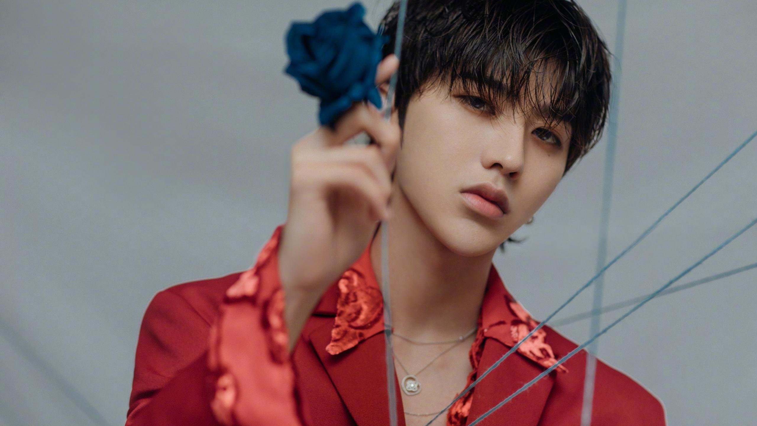 天穹炸裂！英超争冠夜惊现孤胆英雄，格纳布里诠释何为进攻端无人可挡